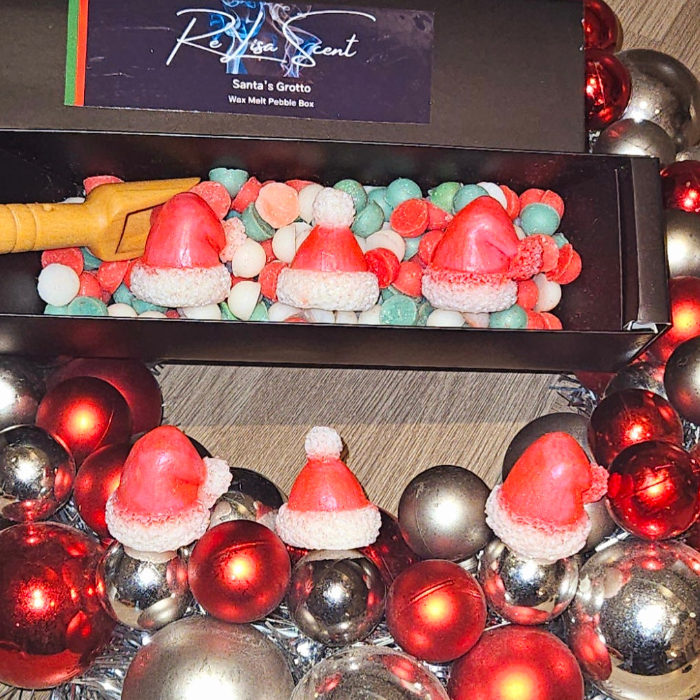 Santa's Grotto Gift Box