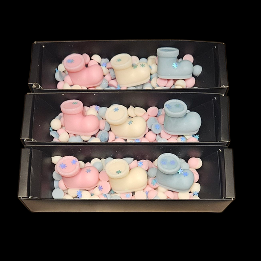 Bootprints in the Snow Gift Box